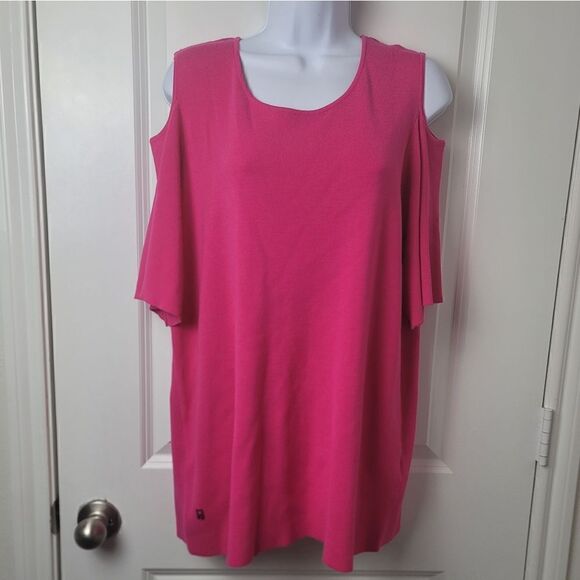 BELLE BY KIM GRAVEL Cold Shoulder Top - Picture 1 of 9